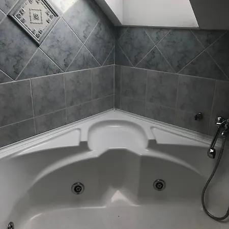 Bosco Apartment *